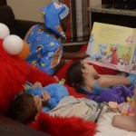 elmo tuck in