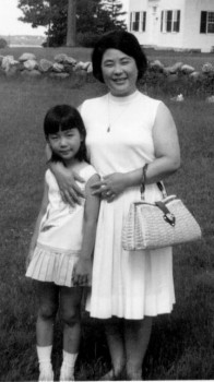 Grace and her mom, circa 1975