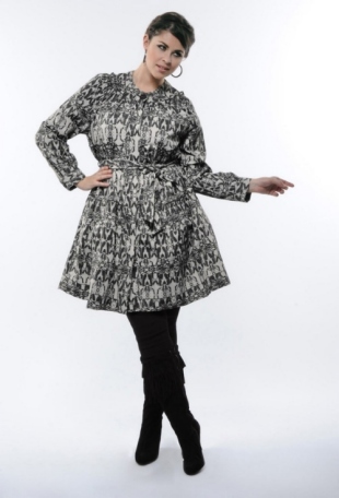 plus size patterned mac from Anna Scholz