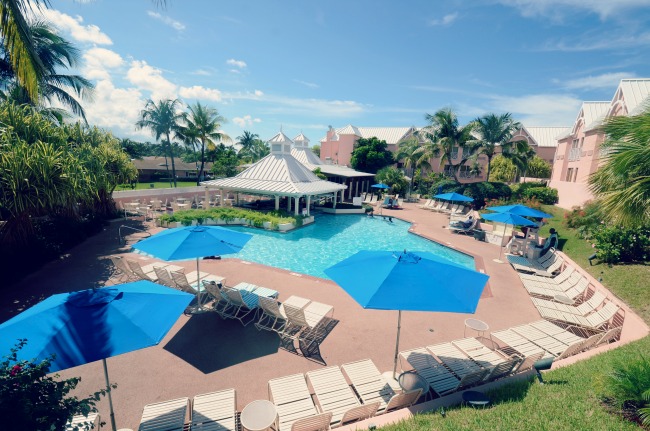 comfort suites PI pool