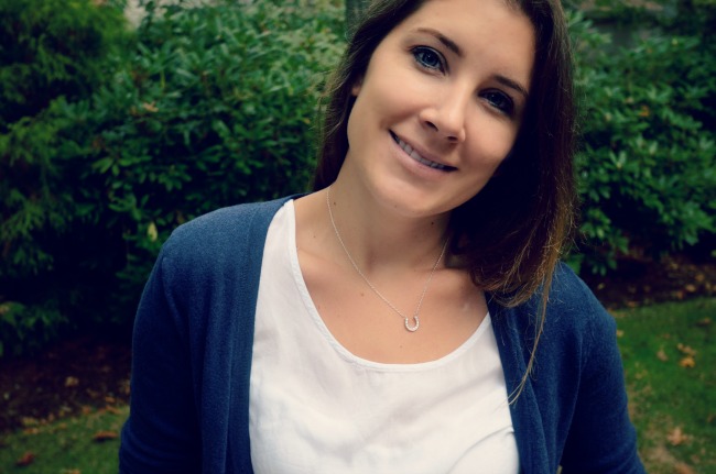 eve's addiction necklace